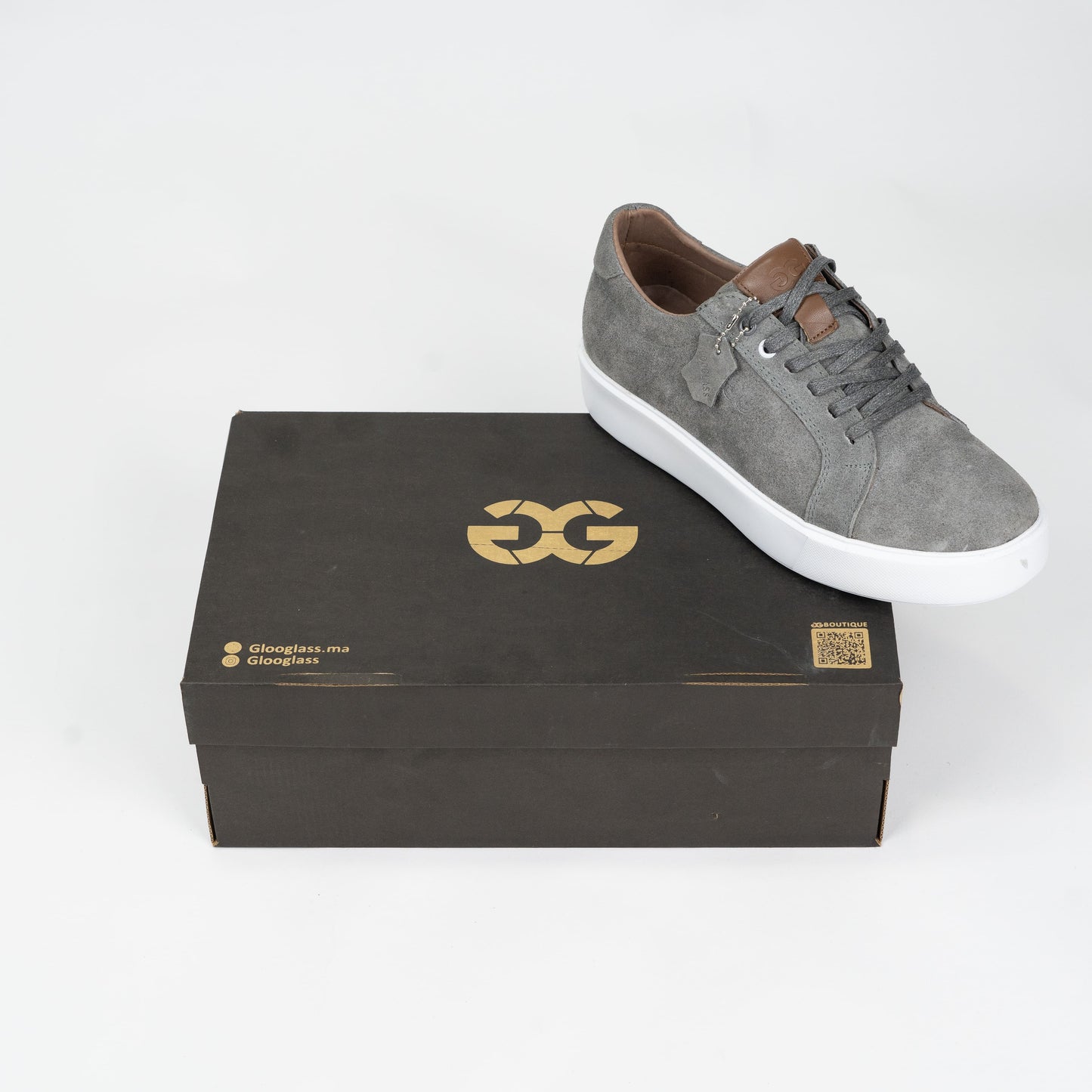 Glooglass™ – Sneakers en daim Gris