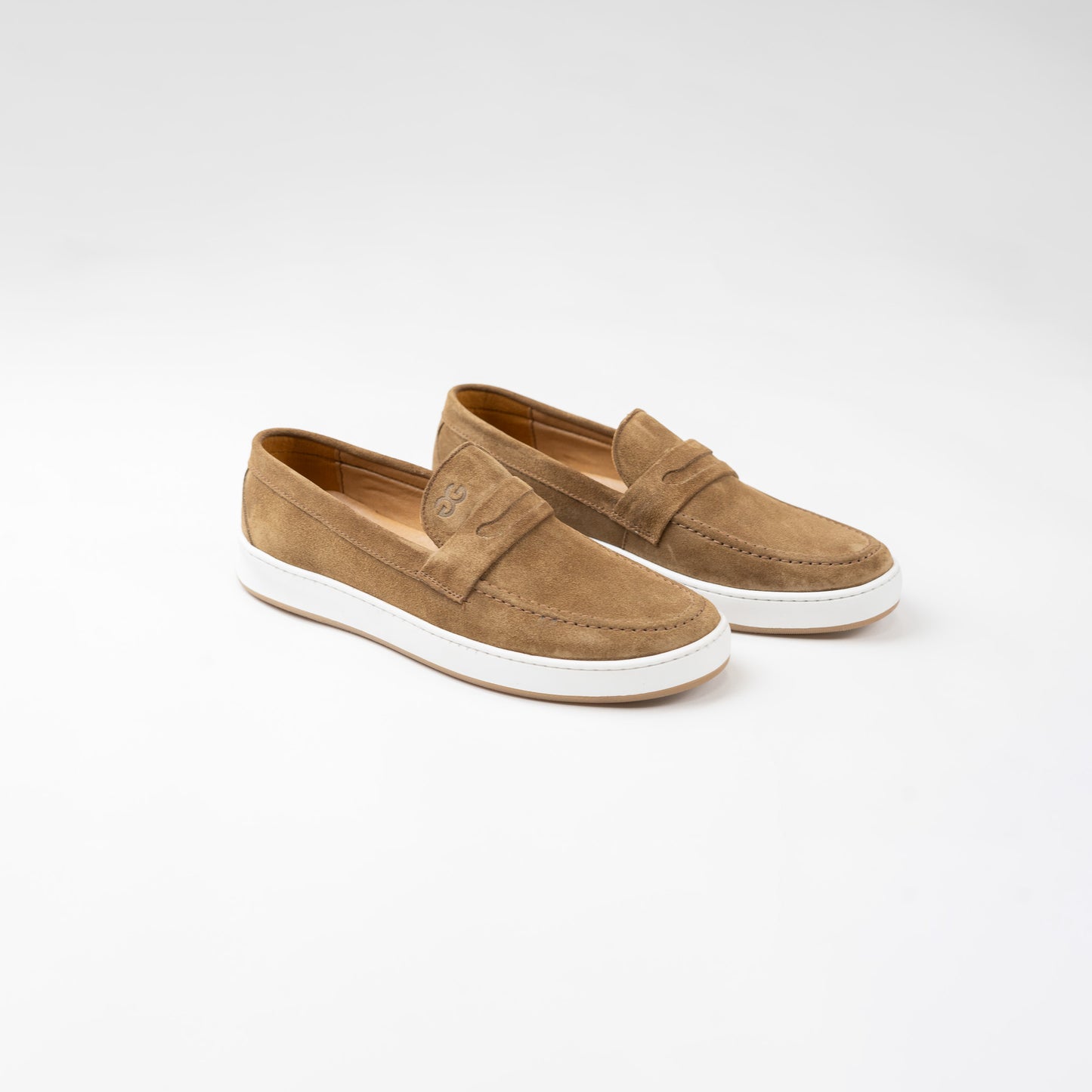 Glooglass™ – Mocassins en daim Tabac